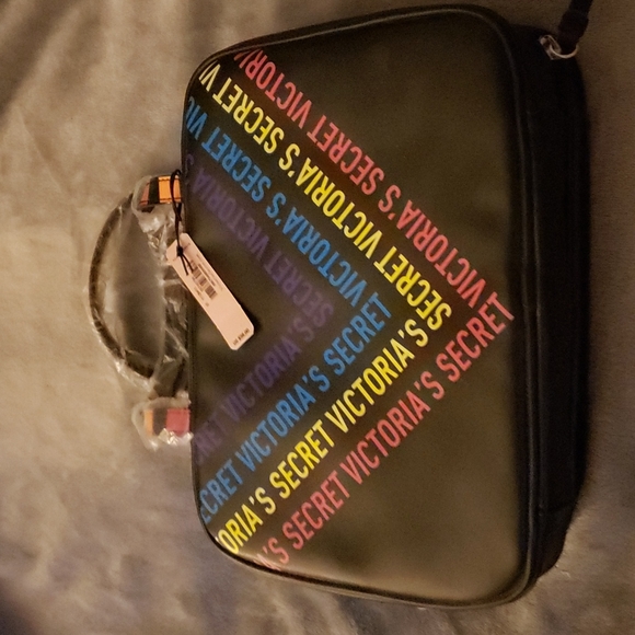 BUNDLE OF 3 VICTORIA SECRET & PINK - Picture 3 of 12